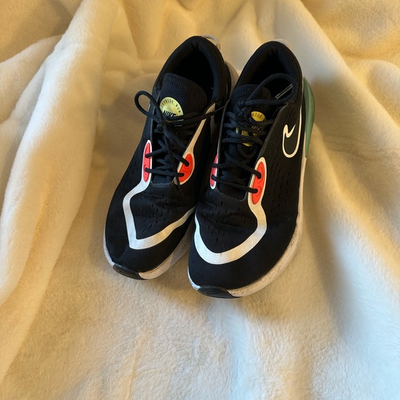 Nike Joyride Dual Run (GS) CN9600 003 Black/Glacier Ice-Hot Punch Kids Sz 7Y - Picture 1 of 8